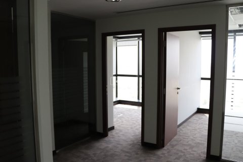 Oficina en Jumeirah Lake Towers, Dubai, 101.8 m², № 42650 - foto 6