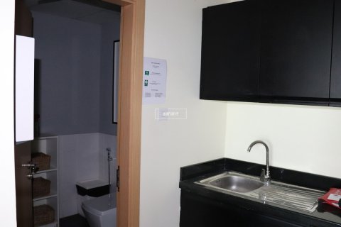 Oficina en Jumeirah Lake Towers, Dubai, 101.8 m², № 42650 - foto 20