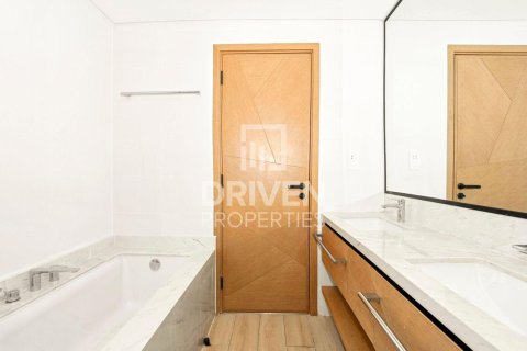 Apartment in Palace Residences, Dubai Creek Harbour (The Lagoons), Dubai 3 bedrooms, 167.13 sq.m. № 128773 - photo 23