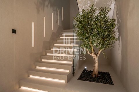 Villa in Jumeirah Golf Estates, Dubai 7 bedrooms, 876.91 sq.m. № 128774 - photo 22