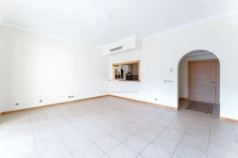 Apartment in Shoreline Apartments, Palm Jumeirah, Dubai 2 bedrooms, 147 sq.m. № 73348 - photo 3