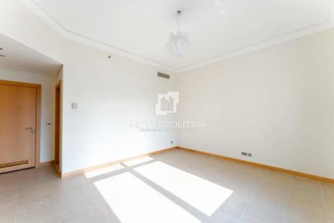 Apartment in Shoreline Apartments, Palm Jumeirah, Dubai 2 bedrooms, 147 sq.m. № 73348 - photo 5