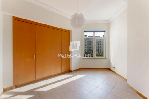 Apartment in Shoreline Apartments, Palm Jumeirah, Dubai 2 bedrooms, 147 sq.m. № 73348 - photo 7