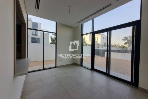 Townhouse in Murooj Al Furjan, Al Furjan, Dubai 4 bedrooms, 230 sq.m. № 16055 - photo 2