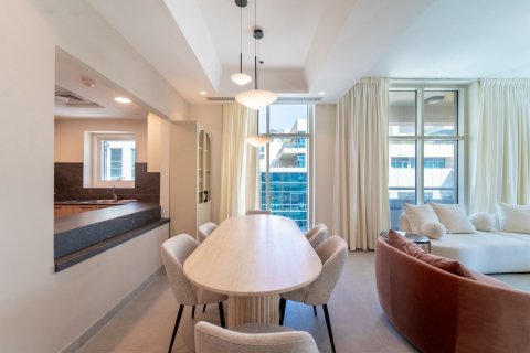 Apartment in Business Bay, Dubai 1 bedroom, 124 sq.m. № 97128 - photo 2