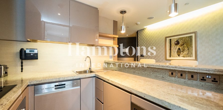 Apartamento en Bur Dubai, Dubai, 3 dormitorios, 194.353 m², № 70891