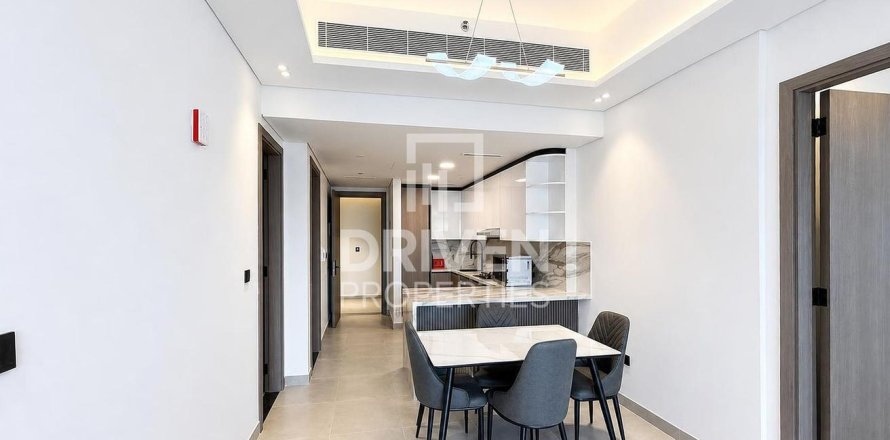 Apartamento en Jumeirah Village Triangle, Dubai, 2 dormitorios, 103.59 m², № 142971