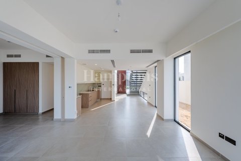 Villa in Sweden, The World Islands, Dubai 4 bedrooms, 257.52711600 sq.m. № 12843 - photo 11