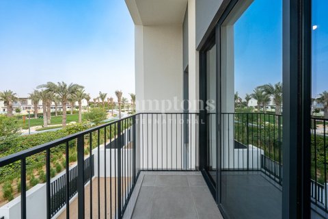 Villa in Sweden, The World Islands, Dubai 4 bedrooms, 257.52711600 sq.m. № 12843 - photo 21