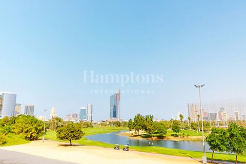 Снять в аренду квартиру в The Hills A, The Hills, Дубай: 3 спальни, 184.59826100м², № 12848 - фото 14