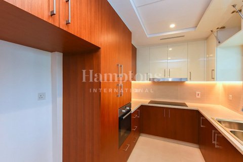 Снять в аренду квартиру в The Hills A, The Hills, Дубай: 3 спальни, 184.59826100м², № 12848 - фото 12