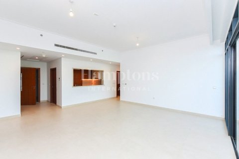Снять в аренду квартиру в The Hills A, The Hills, Дубай: 3 спальни, 184.59826100м², № 12848 - фото 2