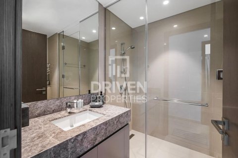 Apartamento en Opera District, Downtown Dubai (Downtown Burj Dubai), Dubai, 2 dormitorios, 103 m², № 20661 - foto 12