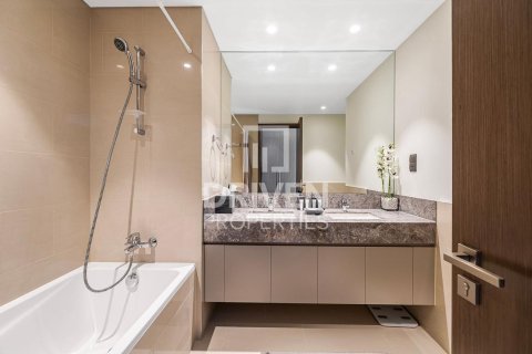 Apartamento en Opera District, Downtown Dubai (Downtown Burj Dubai), Dubai, 2 dormitorios, 103 m², № 20661 - foto 22