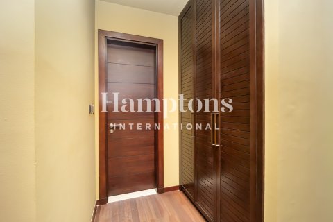 Apartamento en FIVE Palm Jumeirah, Palm Jumeirah, Dubai, 1 dormitorio, 121.61002700 m², № 97490 - foto 14