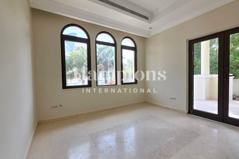 Villa en FIVE Palm Jumeirah, Palm Jumeirah, Dubai, 6 dormitorios, 650.32100000 m², № 97489 - foto 27