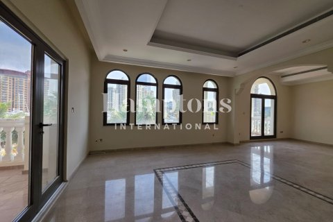 Villa en FIVE Palm Jumeirah, Palm Jumeirah, Dubai, 6 dormitorios, 650.32100000 m², № 97489 - foto 13