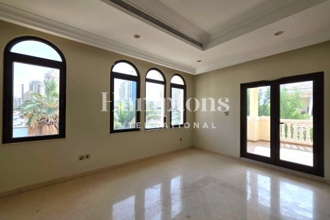 Villa en FIVE Palm Jumeirah, Palm Jumeirah, Dubai, 6 dormitorios, 650.32100000 m², № 97489 - foto 12