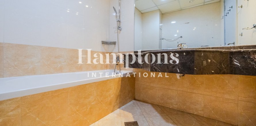 Apartment in Dorra Bay, Dubai Marina, Dubai 1 bedroom, 91.0449 sq.m. № 97488