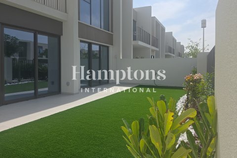 Townhouse in The Valley, Dubai 4 bedrooms, 257.51968376 sq.m. № 97486 - photo 25