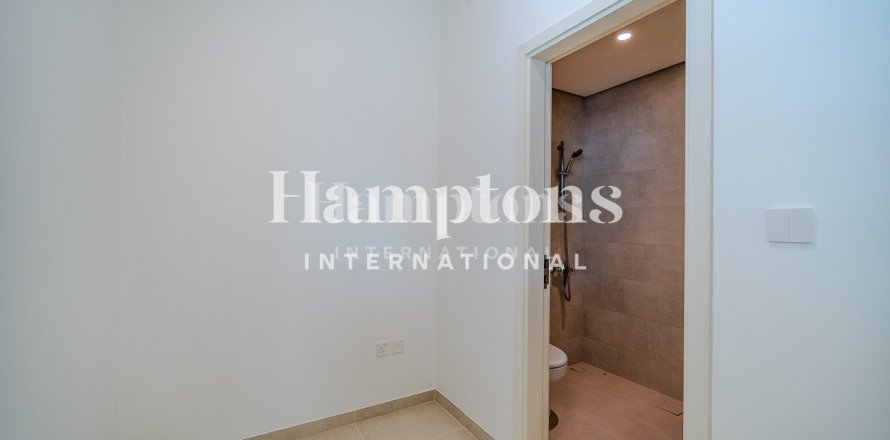 Townhouse in The Valley, Dubai 4 bedrooms, 257.52 sq.m. № 97486