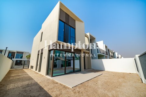 Townhouse in The Valley, Dubai 4 bedrooms, 257.51968376 sq.m. № 97486 - photo 11