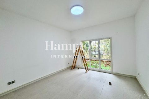 Villa à Meadows 1, Meadows, Dubai, 5 chambres, 553.32933897 m², № 97484 - photo 11