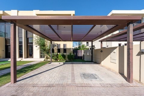 Снять в аренду таунхаус в Trinity, DAMAC Hills (Akoya by DAMAC), Дубай: 3 спальни, 253.06777200м², № 97485 - фото 30