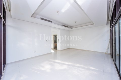 Снять в аренду таунхаус в Trinity, DAMAC Hills (Akoya by DAMAC), Дубай: 3 спальни, 253.06777200м², № 97485 - фото 6