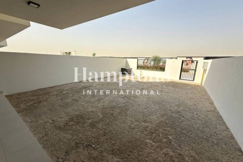 Снять в аренду таунхаус в Town Square, Дубай: 3 спальни, 189.61502300м², № 90850 - фото 13