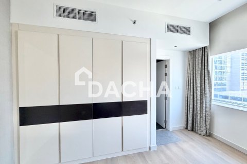 Apartment in Business Bay, Dubai 1 bedroom, 80 sq.m. № 112662 - photo 12