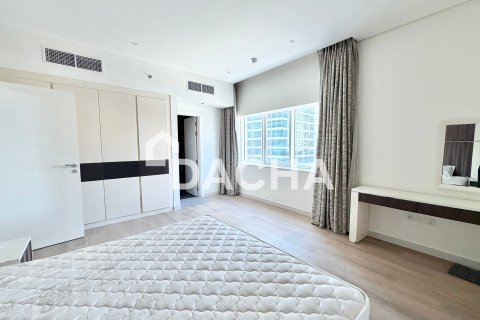 Apartment in Business Bay, Dubai 1 bedroom, 80 sq.m. № 112662 - photo 11