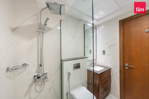 Apartment in Al Satwa, Dubai 1 bedroom, 79.4 sq.m. № 111405 - photo 15