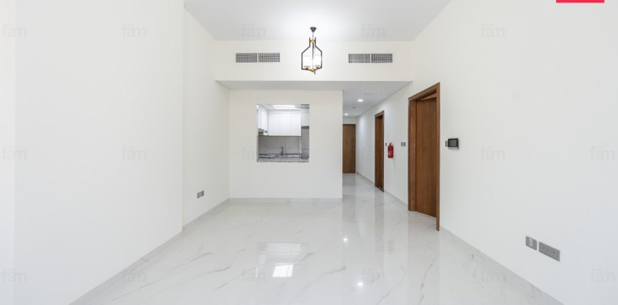 Apartment in Al Satwa, Dubai 1 bedroom, 79.4 sq.m. № 111405
