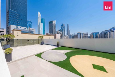 Apartment in Al Satwa, Dubai 1 bedroom, 79.4 sq.m. № 111405 - photo 7