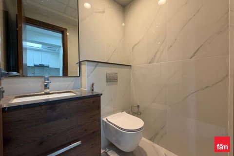 Apartment in Al Satwa, Dubai 1 bedroom, 79.4 sq.m. № 111405 - photo 17