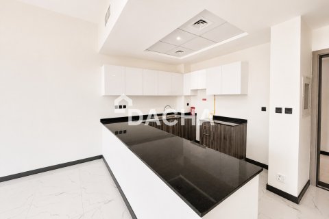 Apartment in Rukan, Dubai 2 bedrooms, 117 sq.m. № 137965 - photo 4
