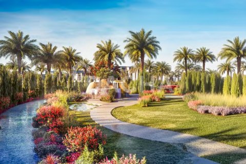 Adosado en Dubai Investment Park, Dubai, 4 dormitorios, 211 m², № 137972 - foto 11
