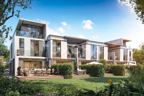 Adosado en Dubai Investment Park, Dubai, 4 dormitorios, 211 m², № 137972