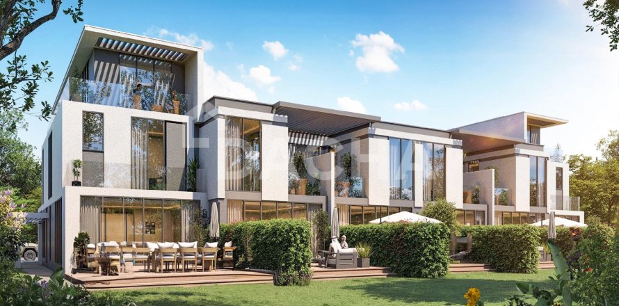 Adosado en Dubai Investment Park, Dubai, 4 dormitorios, 211 m², № 137972