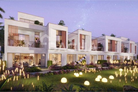Adosado en Dubai Investment Park, Dubai, 4 dormitorios, 211 m², № 137972 - foto 7