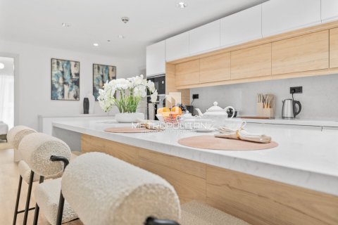 Apartment in Sadaf, Jumeirah Beach Residence, Dubai 3 bedrooms, 185 sq.m. № 73224 - photo 28