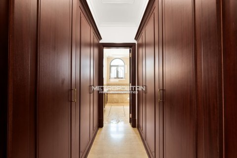 Villa in Signature Villas, Palm Jumeirah, Dubai 7 bedrooms, 1245 sq.m. № 73219 - photo 25