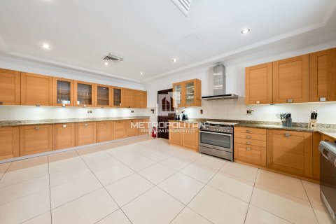 Villa in Signature Villas, Palm Jumeirah, Dubai 7 bedrooms, 1245 sq.m. № 73219 - photo 10