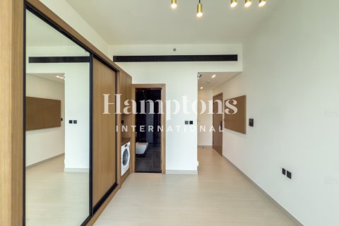 Снять в аренду квартиру в FIVE at Jumeirah Village Circle, Джумейра Вилладж Серкл, Дубай: студию, 28.98573600м², № 110696 - фото 3