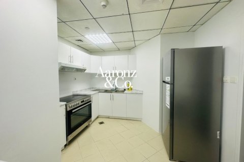 Apartment in Icon Tower 2, Jumeirah Lake Towers, Dubai 2 bedrooms, 122 sq.m. № 110703 - photo 8
