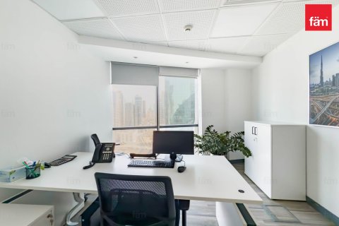 Купить офис в Бизнес-Бэе, Дубай: 598.6м², № 18530 - фото 12