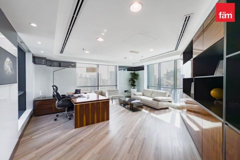 Купить офис в Бизнес-Бэе, Дубай: 598.6м², № 18530 - фото 1