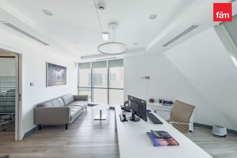 Купить офис в Бизнес-Бэе, Дубай: 598.6м², № 18530 - фото 17