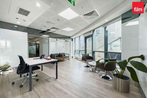 Купить офис в Бизнес-Бэе, Дубай: 598.6м², № 18530 - фото 3